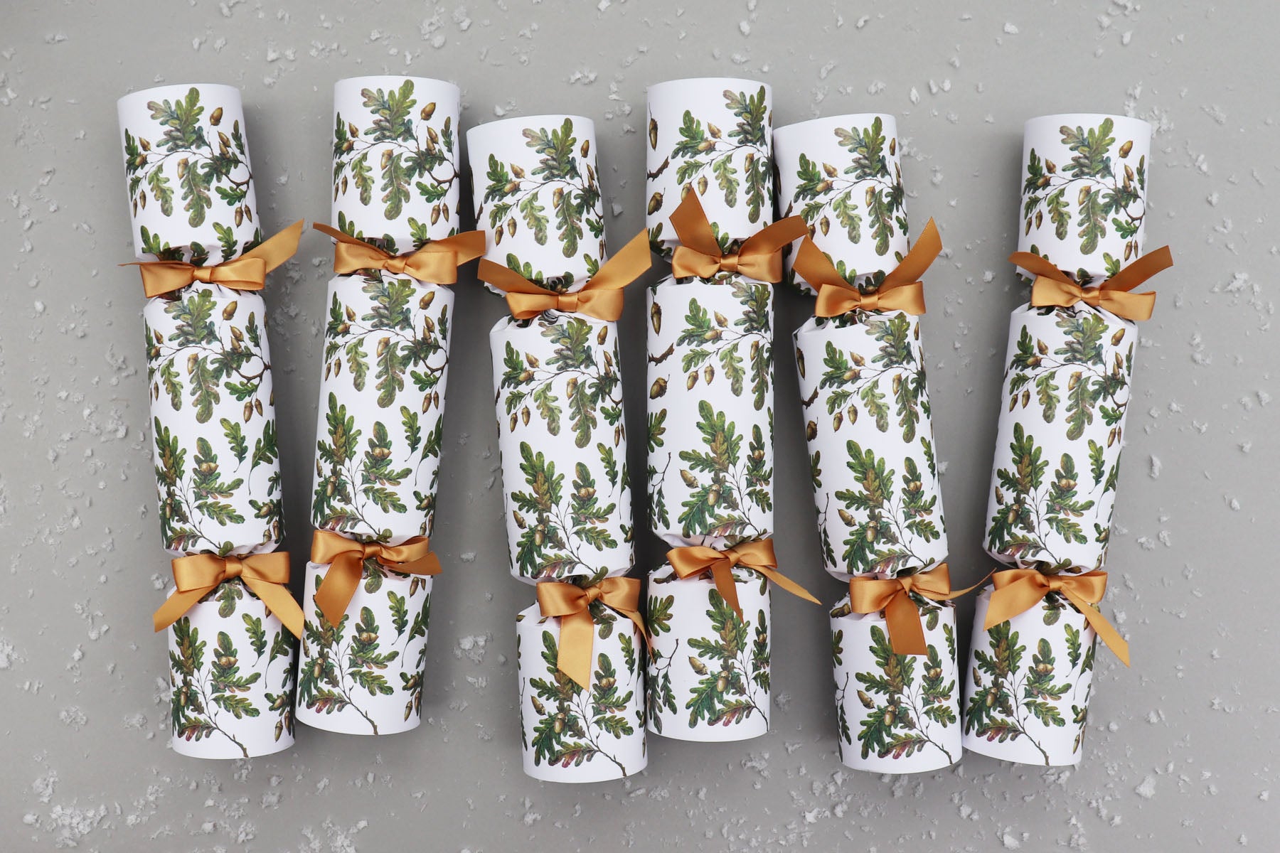 oak catering christmas crackers 